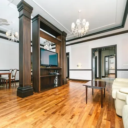 View Apartment On The Main Street Khreshchatyk 17 Kyiv Exterior photo