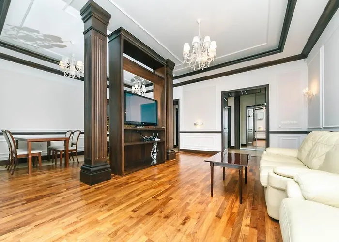View Apartment On The Main Street Khreshchatyk 17