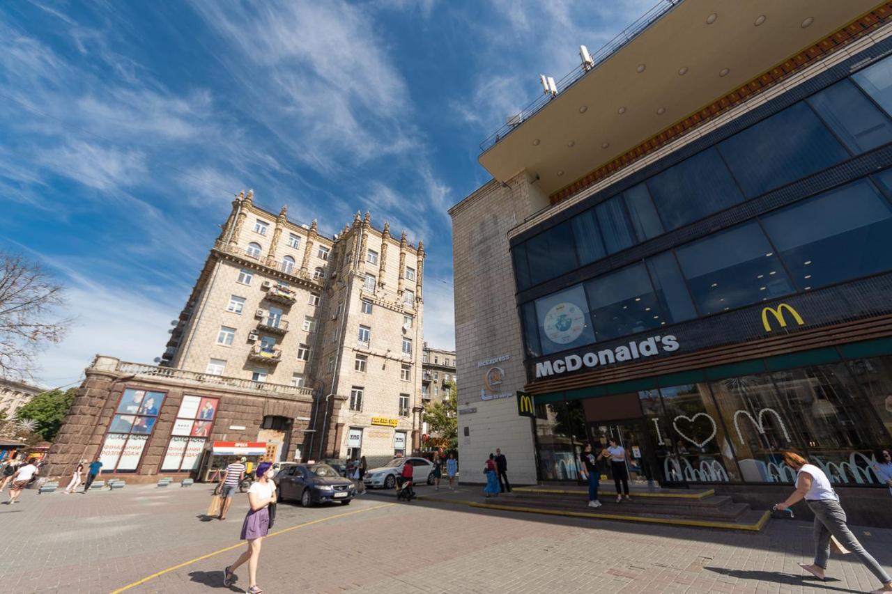 View On The Main Street Khreshchatyk 17 * Київ